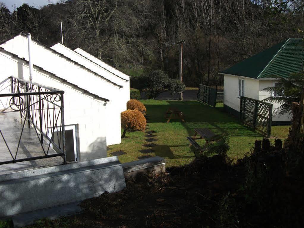 Kelly'S Riverside Motel Taumarunui Kültér fotó